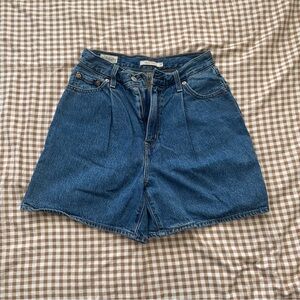 Levi’s Premium Ribcage Women's Shorts